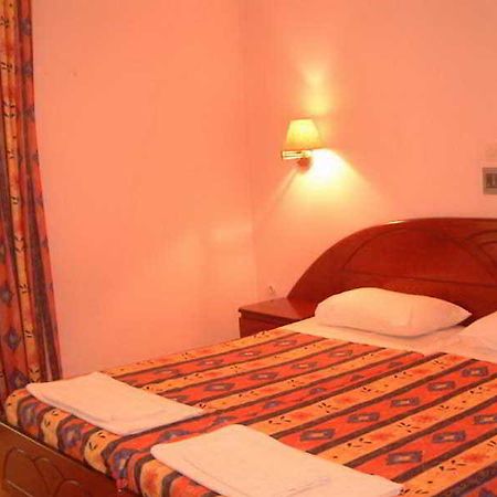 Liapades Beach Hotel Buitenkant foto
